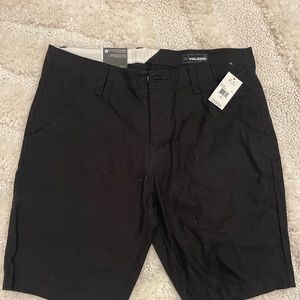 Volcom Men’s Black Riser Shorts NWT